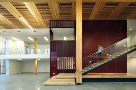 Le Wood Innovation and Design Centre (WIDC) à Vancouver