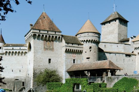 À la Révolution vaudoise en 1798, les Bernois quittèrent le château de Chillon qui devint propriété de l’État de Vaud.